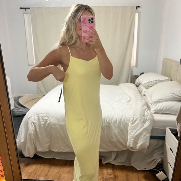 YELLOW maxi dress - Picture 6 of 16